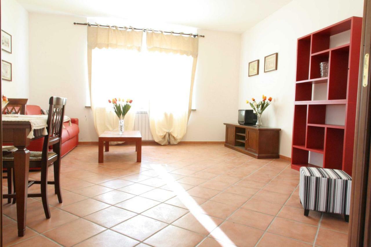 La Casa Di Sofia - Casa Vacanza Monterosi מראה חיצוני תמונה